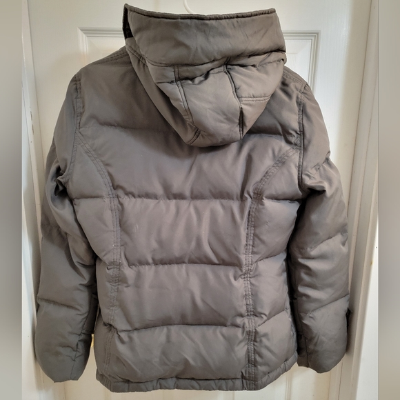 Calvin Klein Women's  grayQuilted Down Jacket Size Medium - Picture 2 of 13
